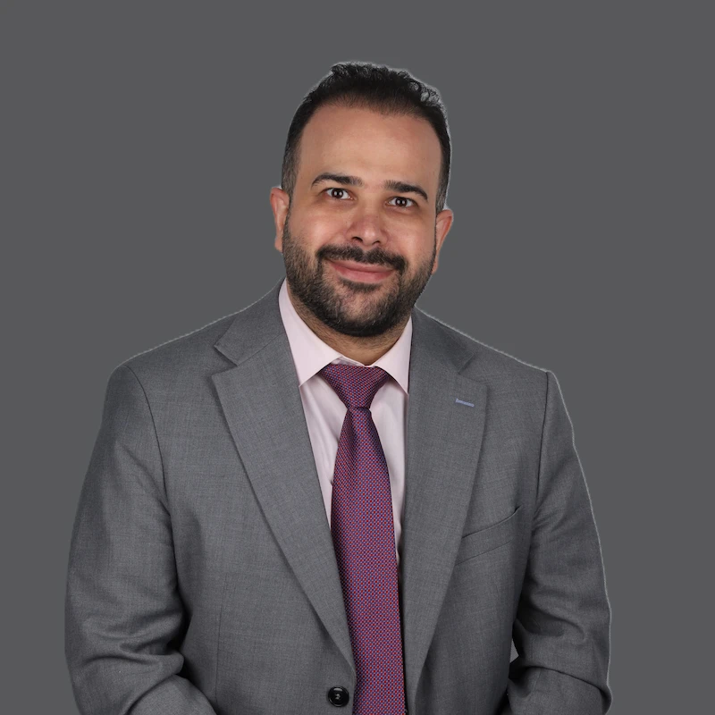مهدی صابری متخصص ایمپلنت دندان در سعادت آباد 